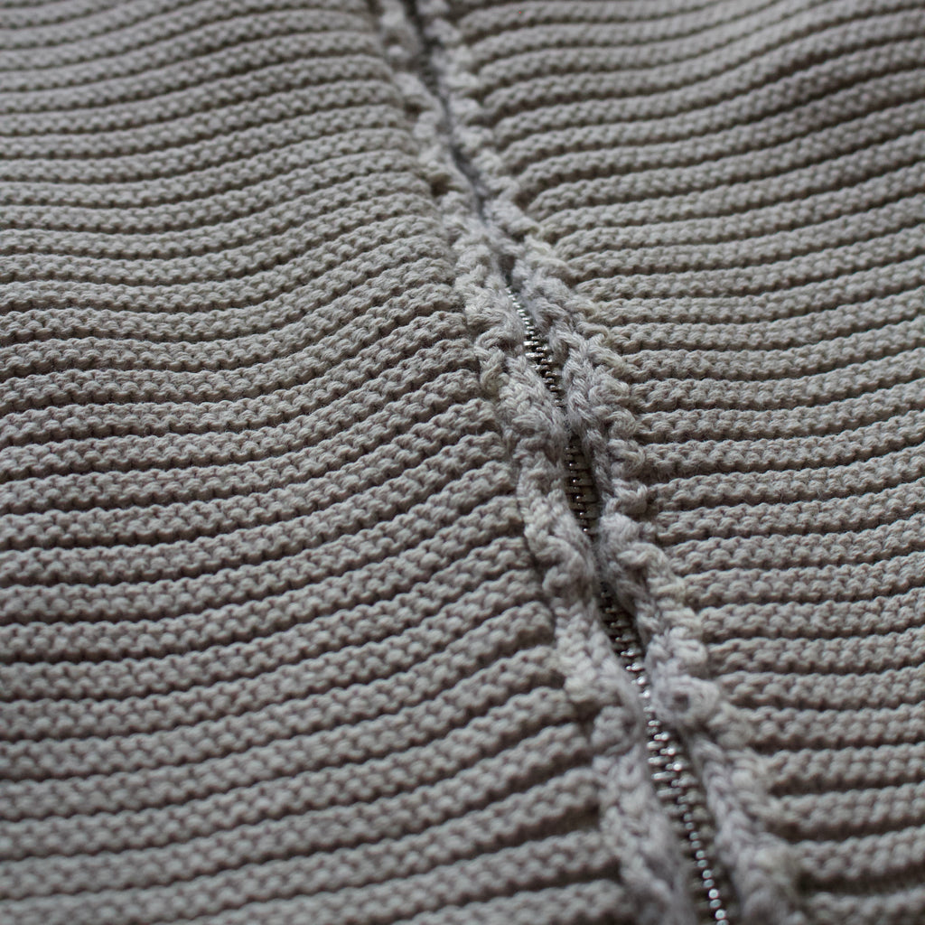 HEAVY SAND KNIT ZIPUP (preorder)